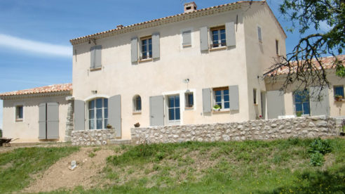 Construction d’une villa traditionnelle à Montagnac (04)